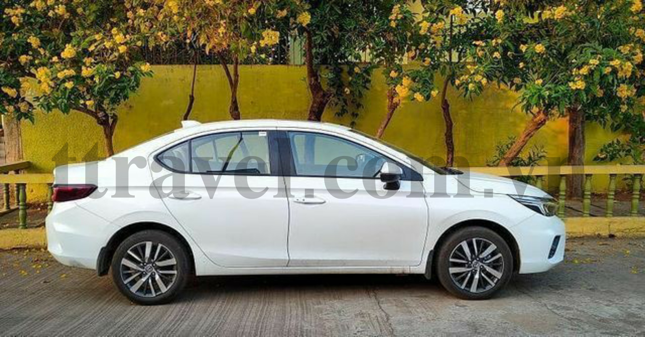Car Rental from Da Lat to Saigon